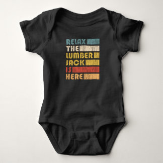 Slappna av i Lumberjack Chainszax Woodworkers Gift T Shirt