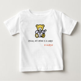Slappna av min mamma är en hjältesköterska t shirt
