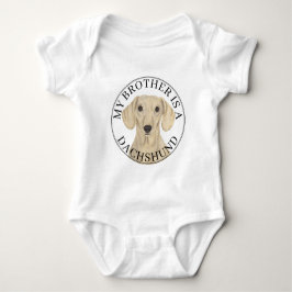 Slät krämfärgad dachshund hund storebror t shirt