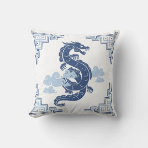 Slate Blue Chinoiserie Dragon and Clouds Kudde