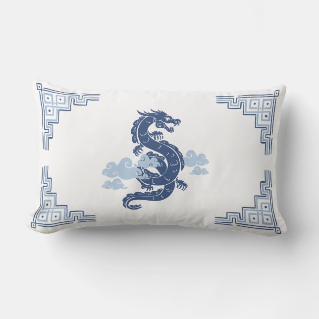 Slate Blue Chinoiserie Dragon and Clouds Lumbarkudde (Framsida)