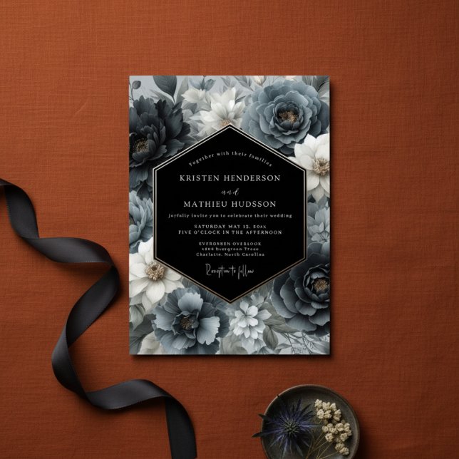 Slate Blue Dark Bloom Wedding Inbjudningar (Skapare uppladdad)
