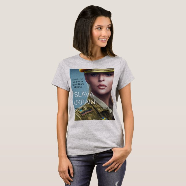 SLAVA UKRAINI T-Shirt (Hel framsida)