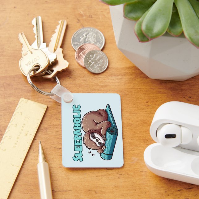 Sleepahok - Sleeping Sloth on Yoga mat Nyckelring (Skrivbord)