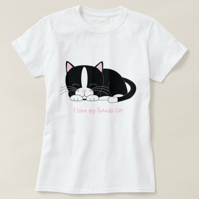 Sleeping Tuxedo Cat T Shirt (Design framsida)