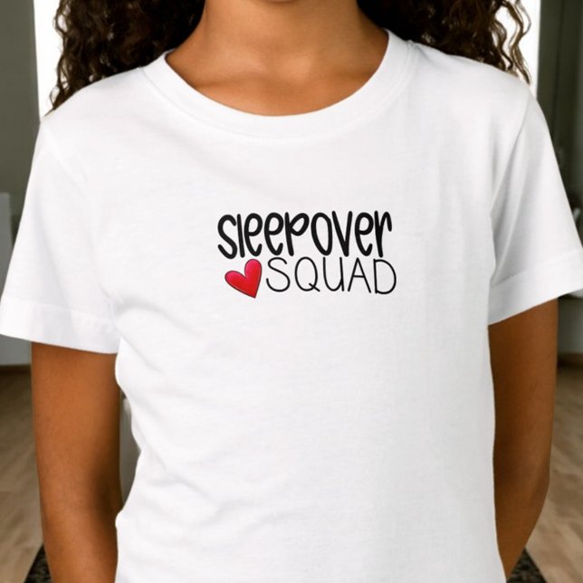 Sleepover Squad Heart Party Favor T Shirt (Skapare uppladdad)