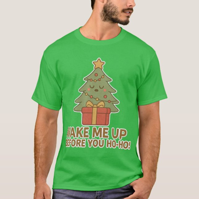 Sleepy Christmas Tree Funny Holiday Gift Box Desig T Shirt (Framsida)
