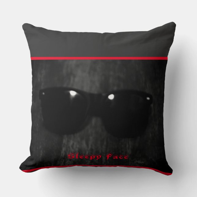 Sleepy Face: "BOLD" Black - Cotton T-Shirt Kudde (Framsida)