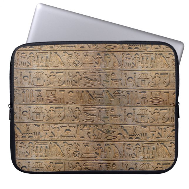 Sleeven för den antika egyptiska Hieroglyphs Desig Laptop Sleeve (Framsidan)