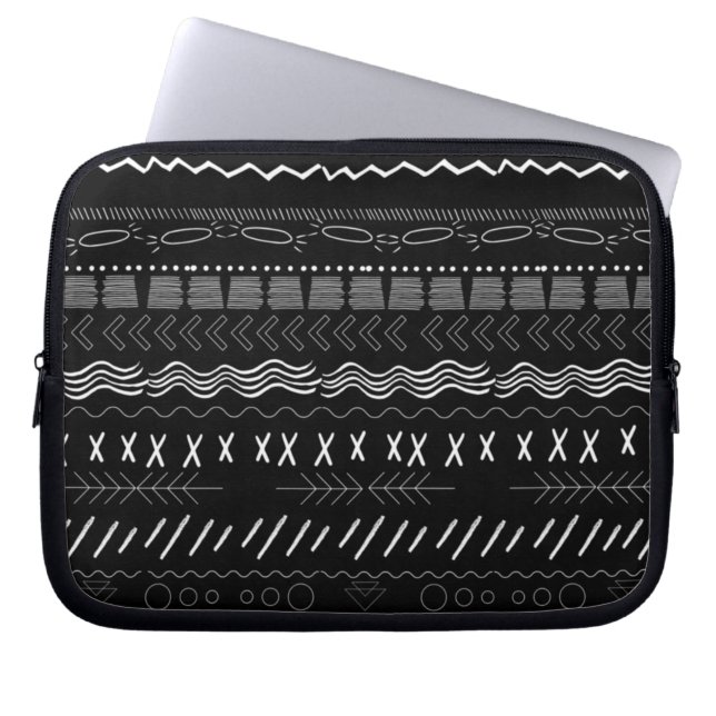 SLEEVEN TRIBAL LINJER(B&W) LAPTOP FODRAL (Framsidan)