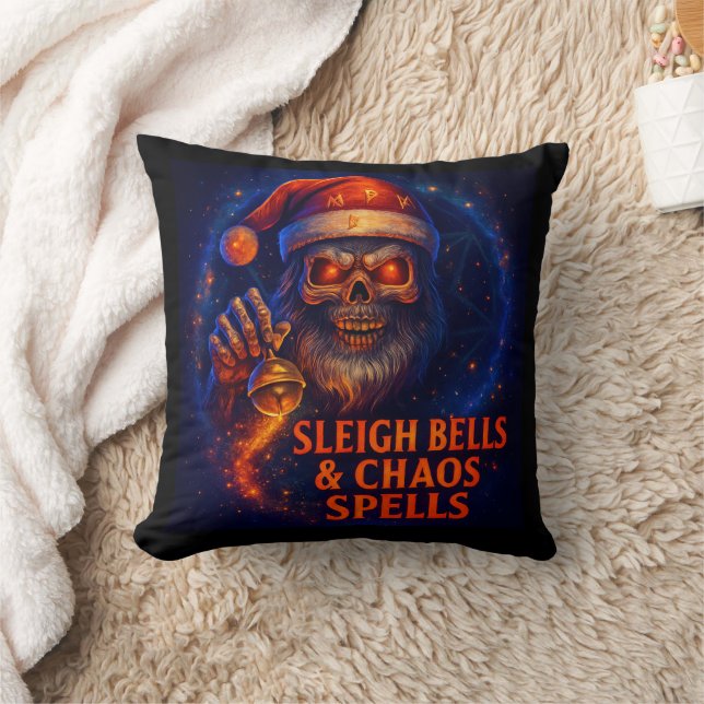 Sleigh Bells & Chaos Spells Christmas  Kudde (Filt)