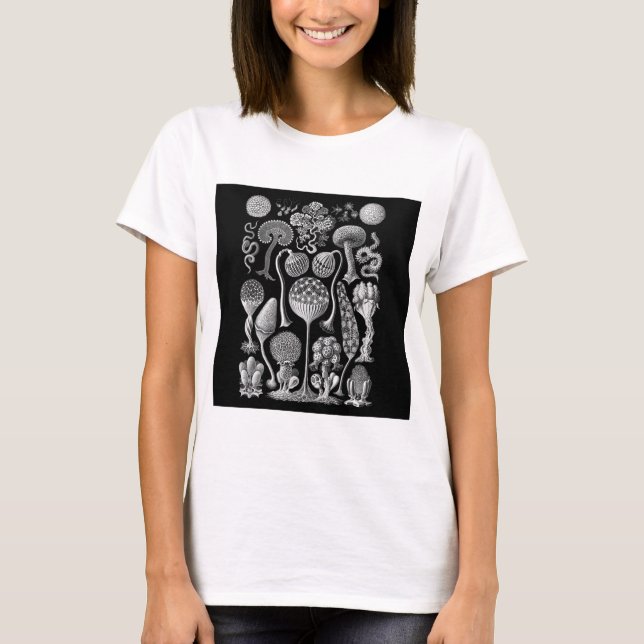 Slimeformar i svartvitt t-shirt (Framsida)