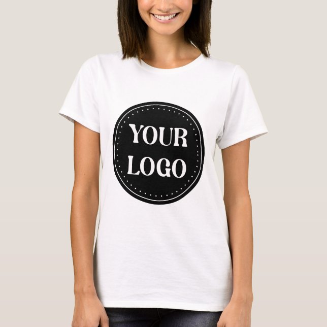 Slimmad, contemporary, polerad och anpassade t shirt (Framsida)
