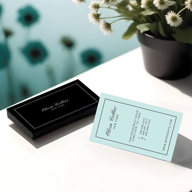 Slimmad, modern, minimal Baby blue och svart Visitkort (Sleek Modern Minimalistic Baby Blue & Black Business Card)
