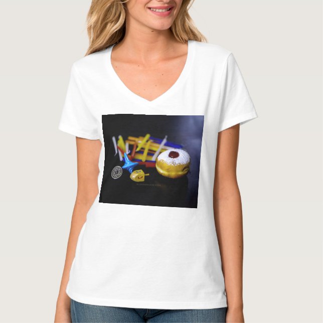 SlipperyJoe Hanukkah symbolisk stilleben högtid e T Shirt (Framsida)