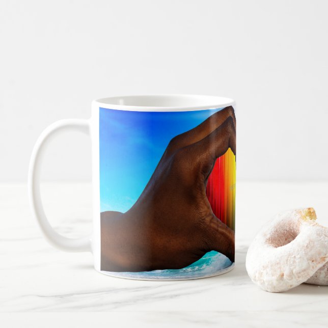 SlipperyJoe levande regnbågsgradient hjärta interr Kaffemugg (Med munk)
