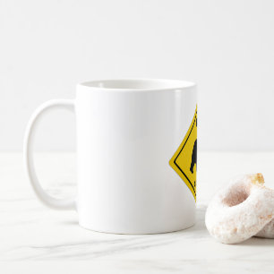 SlipperyJoe's björnskylt med silhouette w Kaffemugg