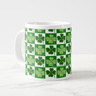 SlipperyJoe's green four-leaf clovers Saint Patric Jumbo Mugg