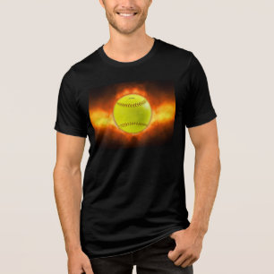 SlipperyJoes gula softboll eldboll flammor rasp T Shirt