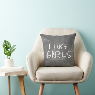 SlipperyJoes I Like Girls smutsiga svarta tavlan m Kudde