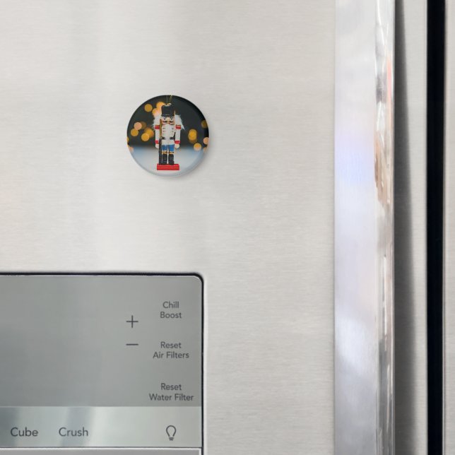 SlipperyJoes julklassiska nötknäpparprydnad Magnet (In Situ (Fridge))