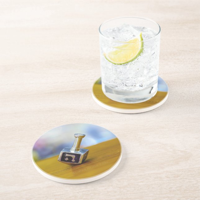 SlipperyJoes Lycklig Hanukkah, fyrsidig spinning t Underlägg (Sidan)