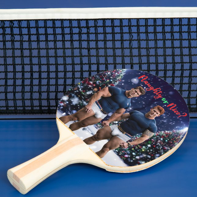 SlipperyJoes lysande julgranar två muskulösa Pingisracket (Insitu)