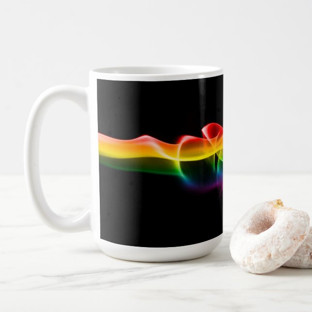 SlipperyJoes plym av regnbågsenergiånga fångad Kaffemugg (Med munk)