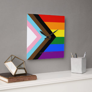 SlipperyJoe's Progress Pride Flag sex klassiska ho Fyrkantig Klocka