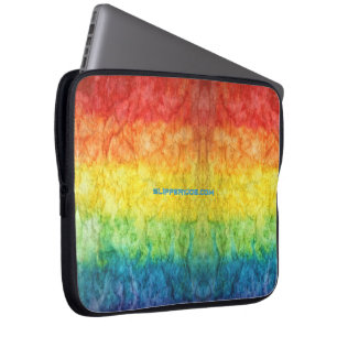 SlipperyJoes tie-dyade flagga regnbåge pressad i n Laptop Fodral