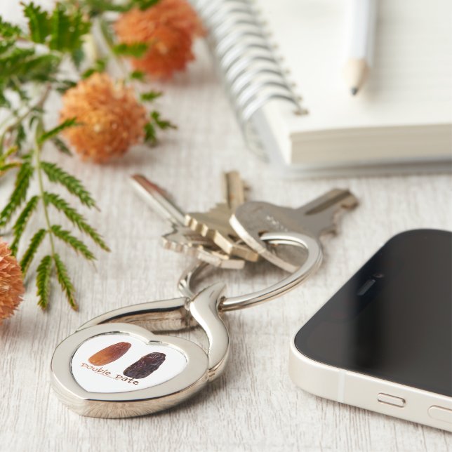 SlipperyJoes två data skrumpna rynkpruner Twisted Heart Silverfärgad Nyckelring (Sidan)