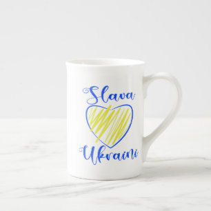 Slogan Slava Ukraini Ära Ukraina hjärta   Benporslin Mugg