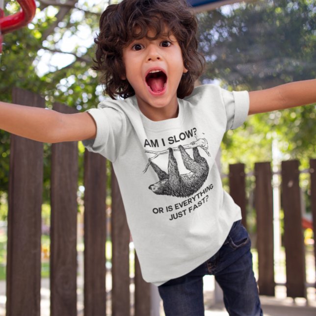 Sloth är jag långsam? t shirt (Skapare uppladdad)