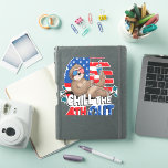 Sloth Chill, 4:e utsidan av Patriotic USA Klistermärken<br><div class="desc">Sloth Chill,  4:e utsidan av Patriotic USA</div>