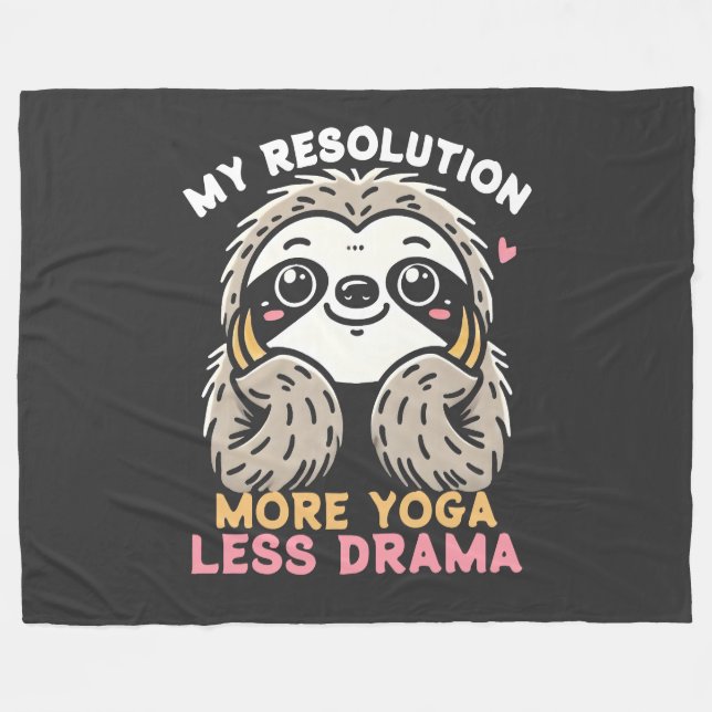 Sloth Fleece Blanket - more Yoga Less Drama (Framsidan (Horisontell))