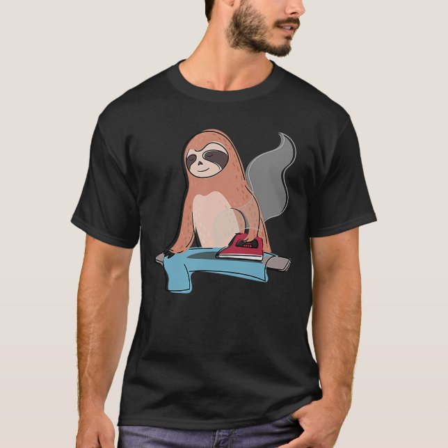 Sloth Ironing Household Lazy Cute Sloth T Shirt (Framsida)