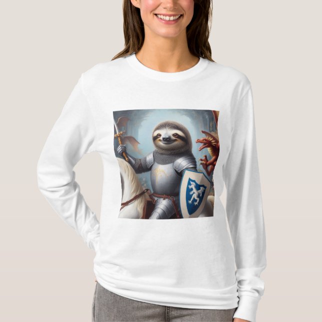 Sloth Knight Fighting Dragons T Shirt (Framsida)
