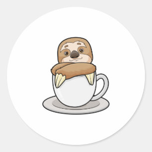 Sloth med Kopp i kaffe Runt Klistermärke