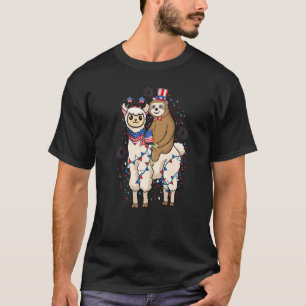 Sloth Riding Llama American Flagga Fireworks USA 4 T Shirt