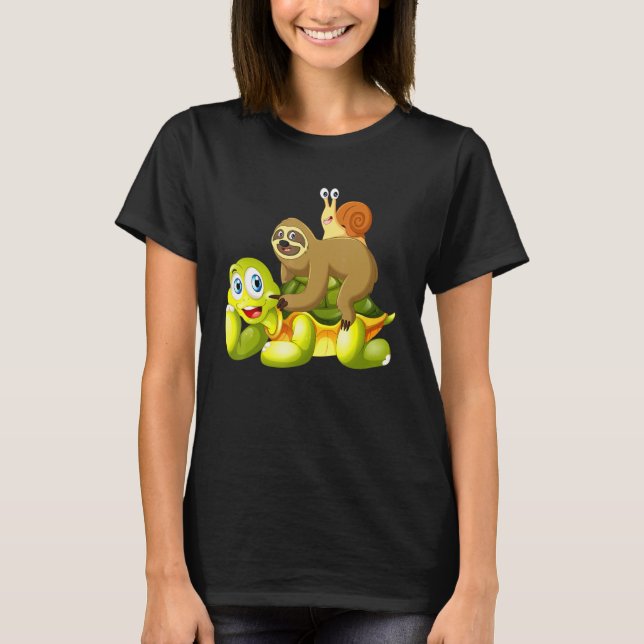 Sloth Riding Turtle Snigel Cute Slow Animals Humor T Shirt (Framsida)
