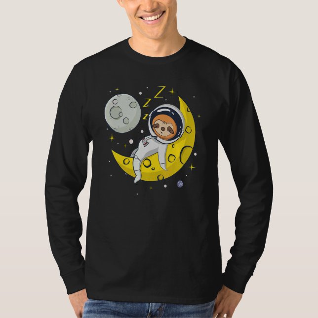 Sloth Sleeping on The Moon  Cute Astronaut Sloth T Shirt (Framsida)