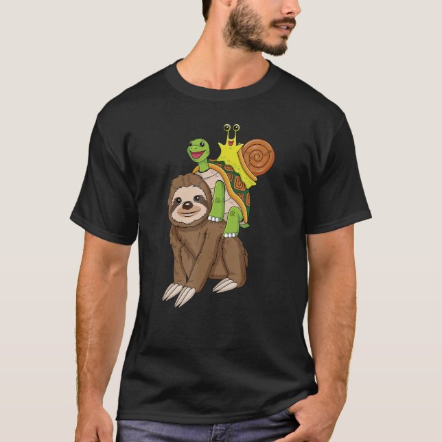 Sloth Turtle Snigel Piggyback Running Riding Team  T Shirt (Framsida)