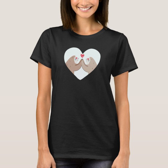 sloths with hearts in the heart for sloth friends t shirt (Framsida)