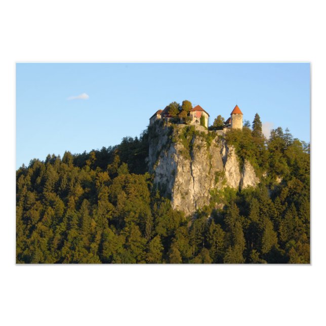 Slovenien, Bled, Bledsjön, Bleds slott på Fototryck (Framsidan)