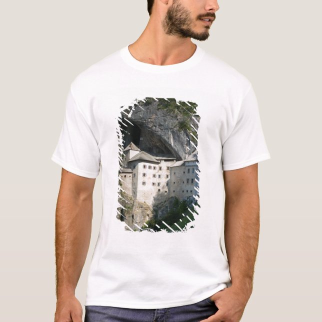 SLOVENIEN, RANJSKA, Predjama slott: 1500-talet Tee Shirt (Framsida)