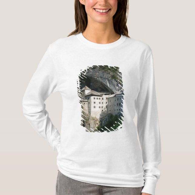 SLOVENIEN, RANJSKA, Predjama slott: 16:e T-shirt (Framsida)