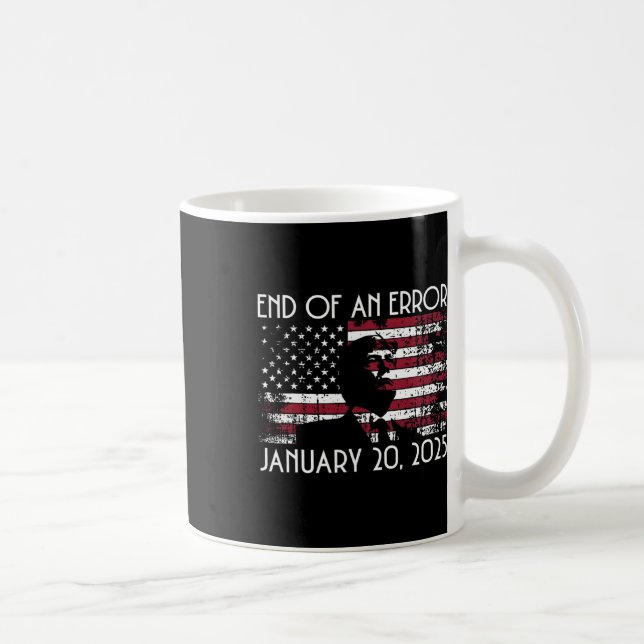 Slut på en felfunktion Trump-installation 2025 Ame Kaffemugg (Höger)