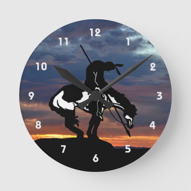 Slut på låset för den svarta vägglådan rund klocka (Framsida)