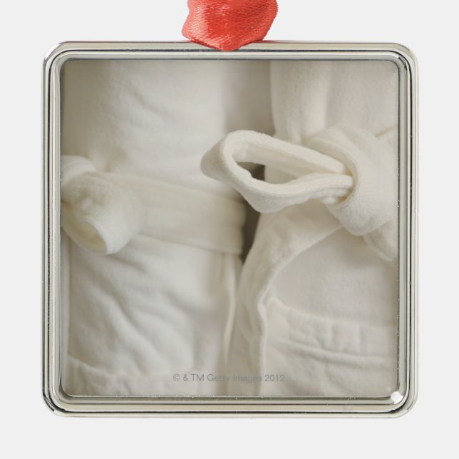 Slut upp av handdukar i brunnsort julgransprydnad metall (Framsidan)