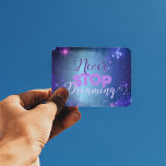 Sluta aldrig drömma offertmotto Motivational Magnet<br><div class="desc">Mottot "Sluta aldrig drömma" visas på en fantastisk blå bakgrund med dubbla ljus och glitter-accenter i denna inspirerande magnetdesign. Det är perfekt som present till din närmaste vän, dotter eller flickvän som tycker om Motivational Quotes. Texten är helt redigerbar. Använda alternativet Anpassa om du vill göra ändringar. Med användan Redigera...</div>